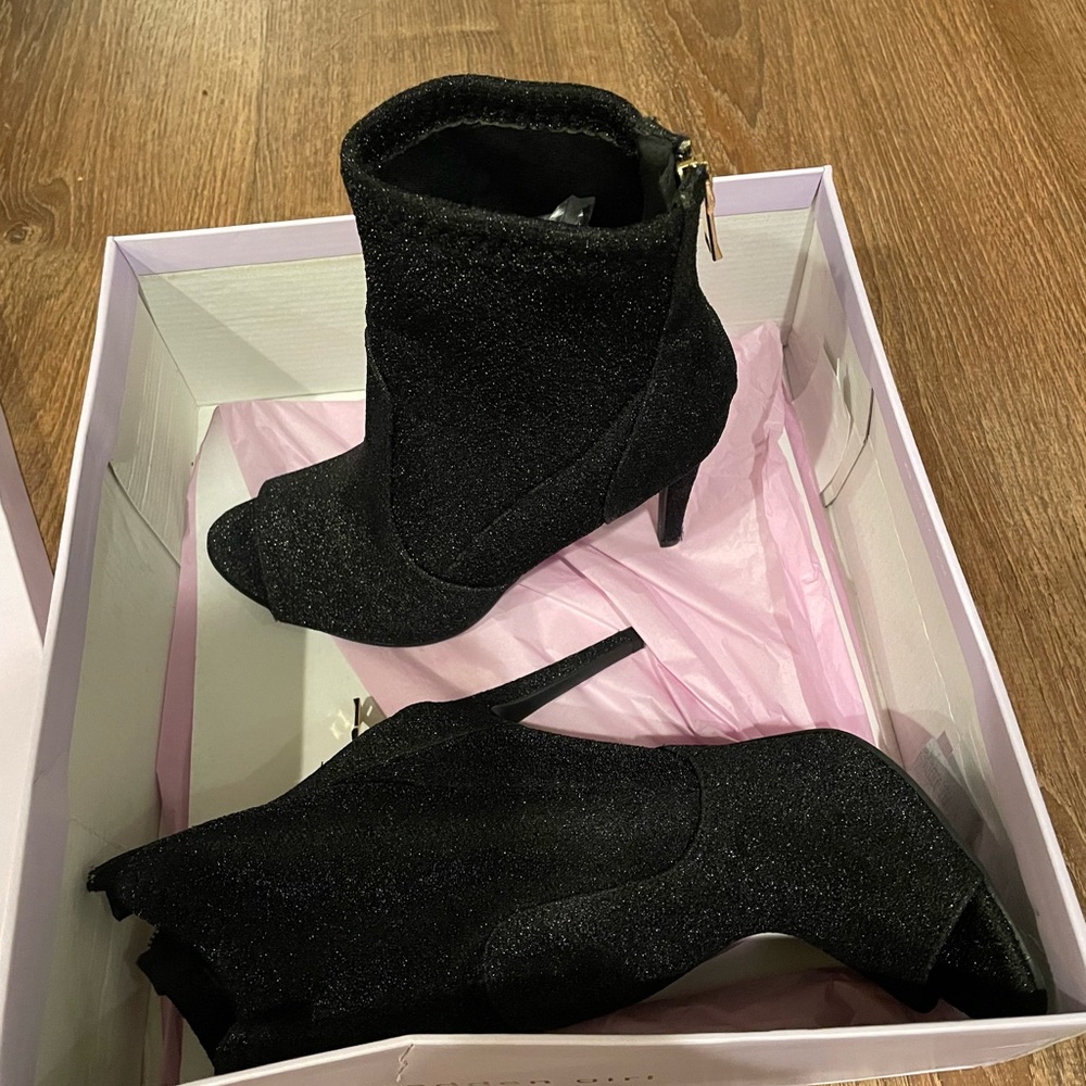 Steve Madden open boot heels